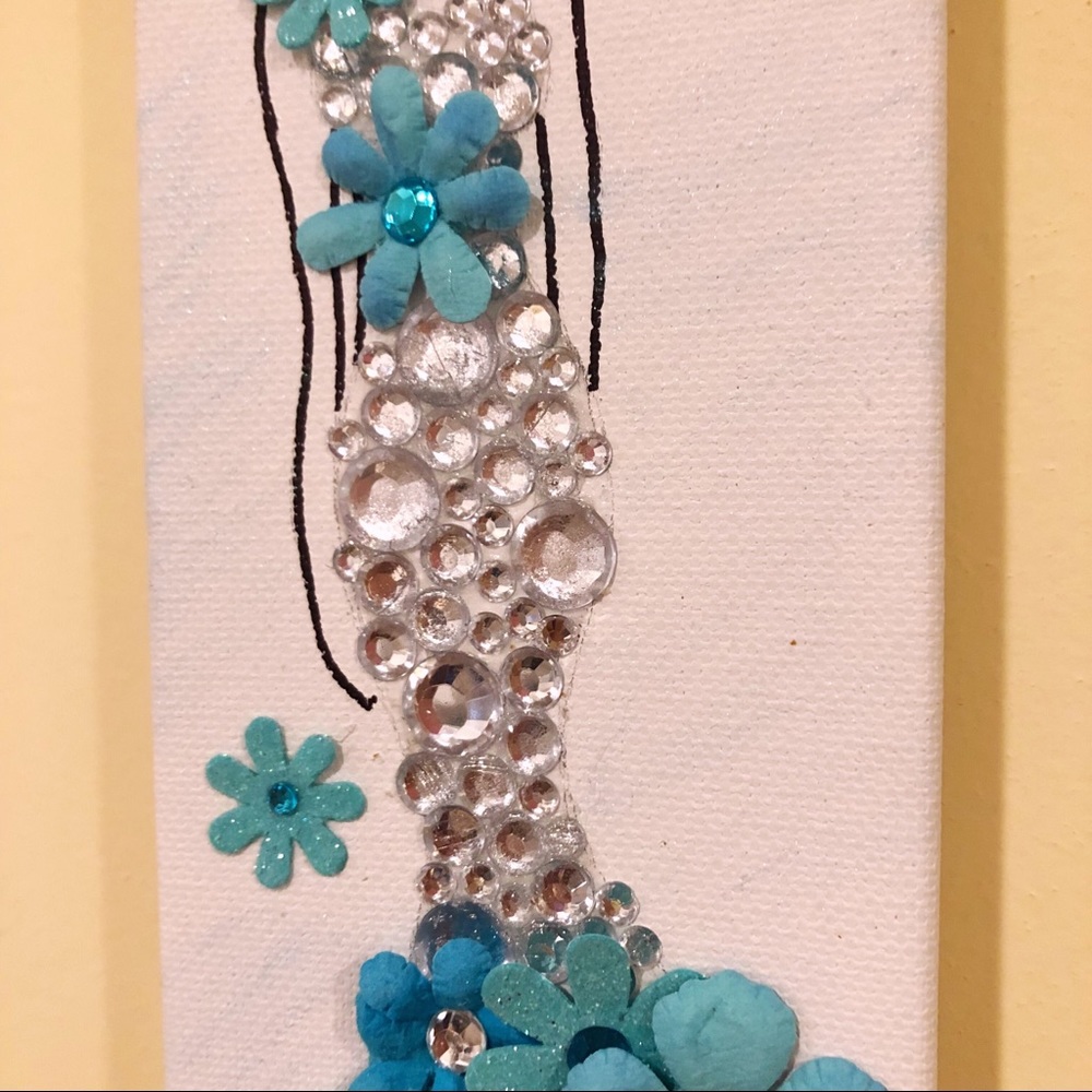 Wall Decor - Picture 3 of 6